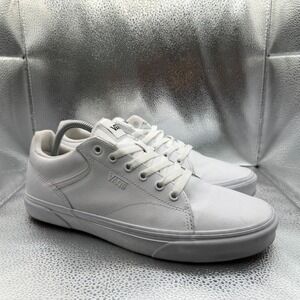 Size 11 Vans Seldan White Womens Leather Casual Skate Shoes Sneakers 500714